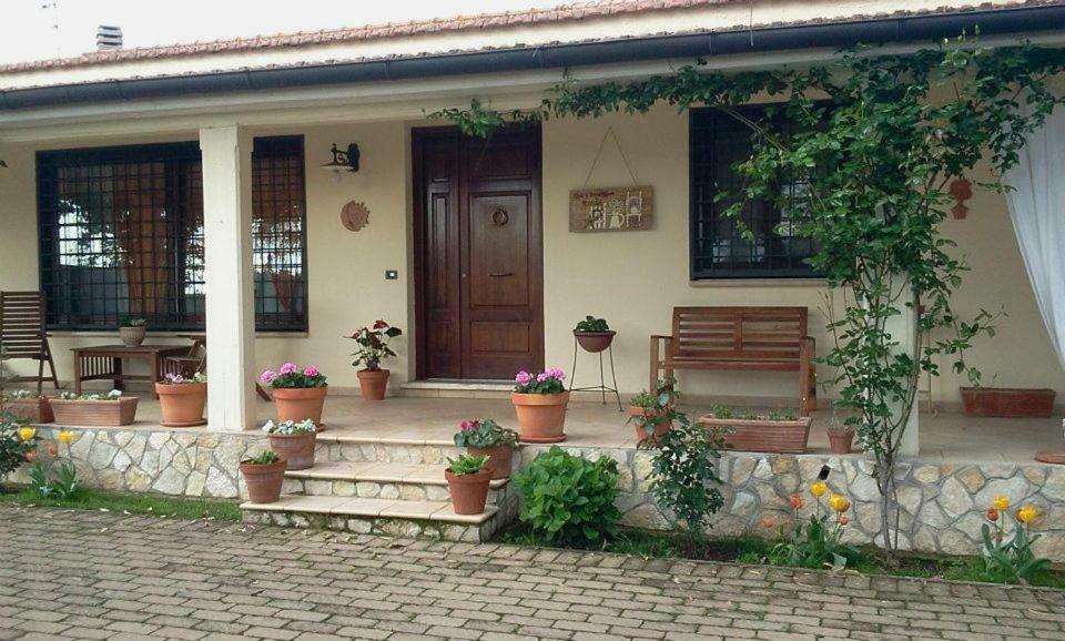 B&B Rolu Formello Buitenkant foto